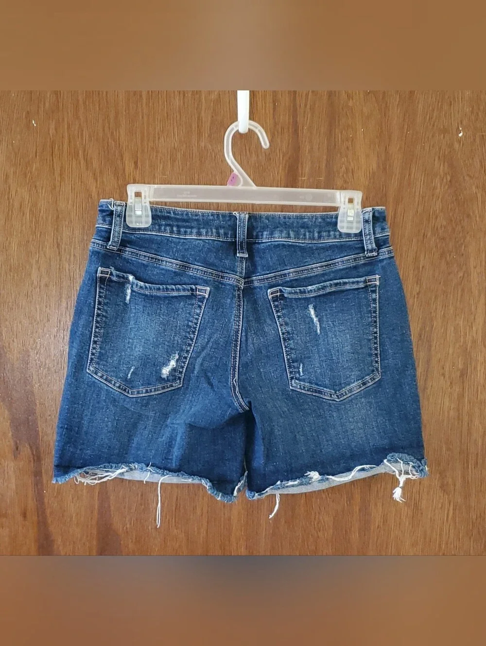 Maurices Distressed Denim Jean Shorts Sz 8